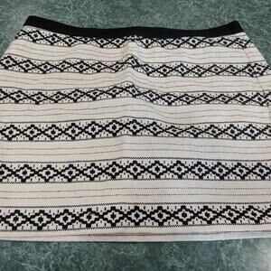 Gap Mini Skirt Black & White Aztec Print Sz 14 Lined Preppy Artsy Elastic Waist
